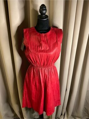 Gucci vintage red dress- brand tag is loose on one side